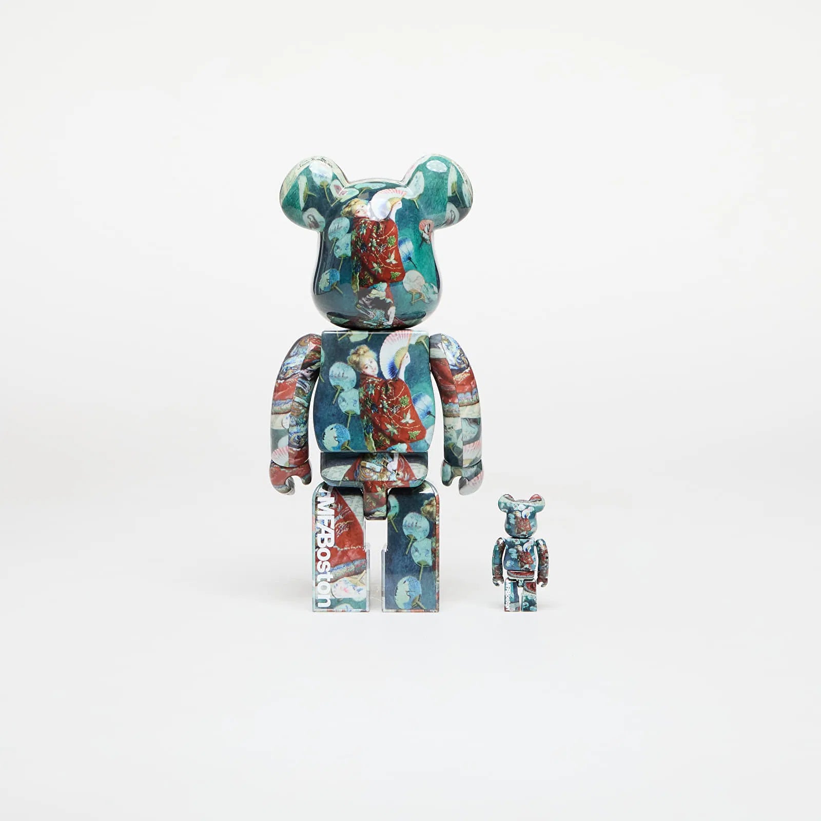 400% & 100% Bearbrick set - La Japonaise (Claude Monet)